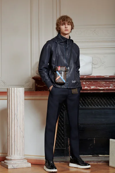 Look 29